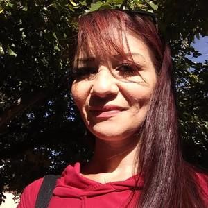 Meet your Posher, Merlinda